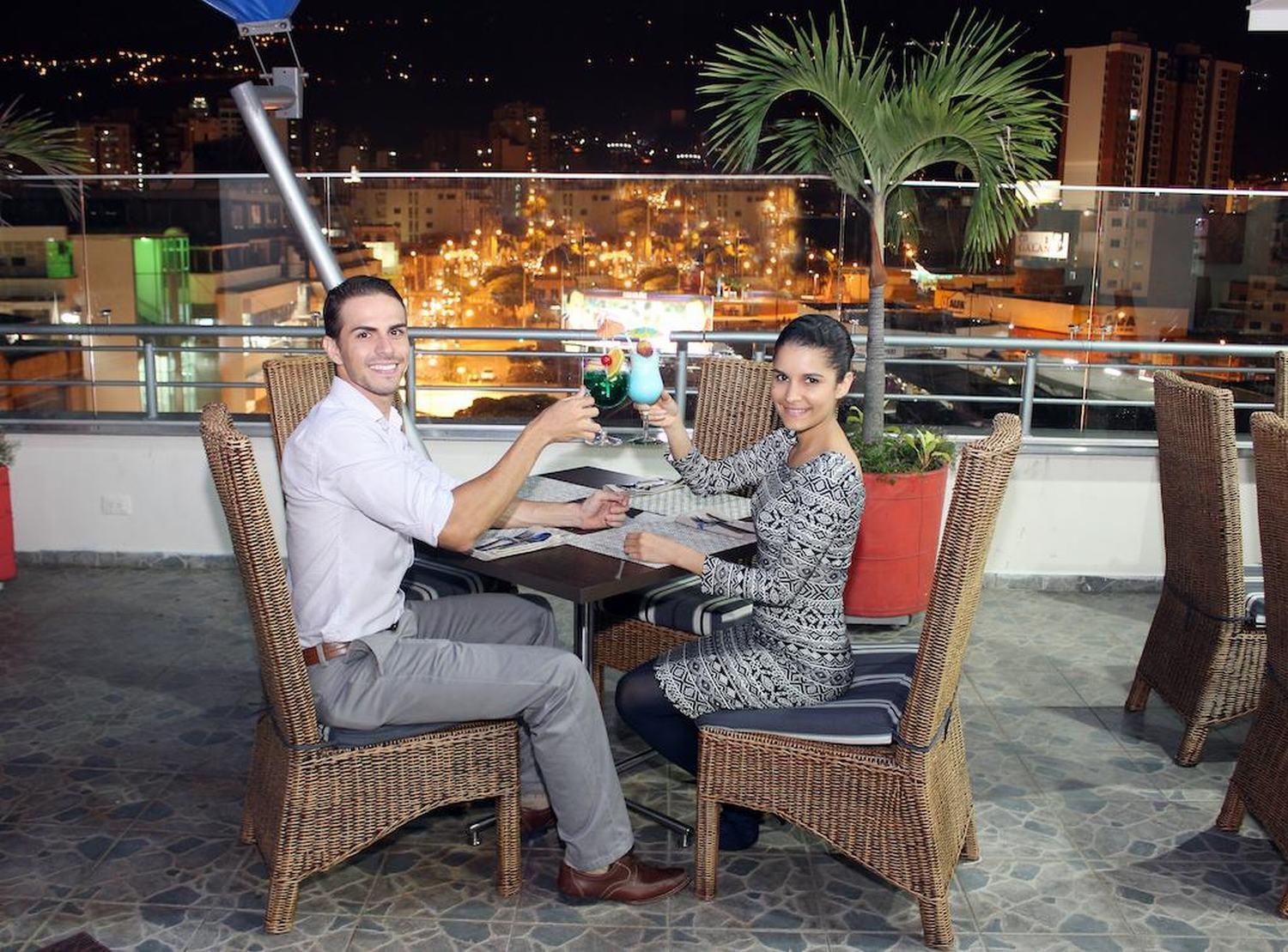Hotel Plazuela Real Bucaramanga Esterno foto